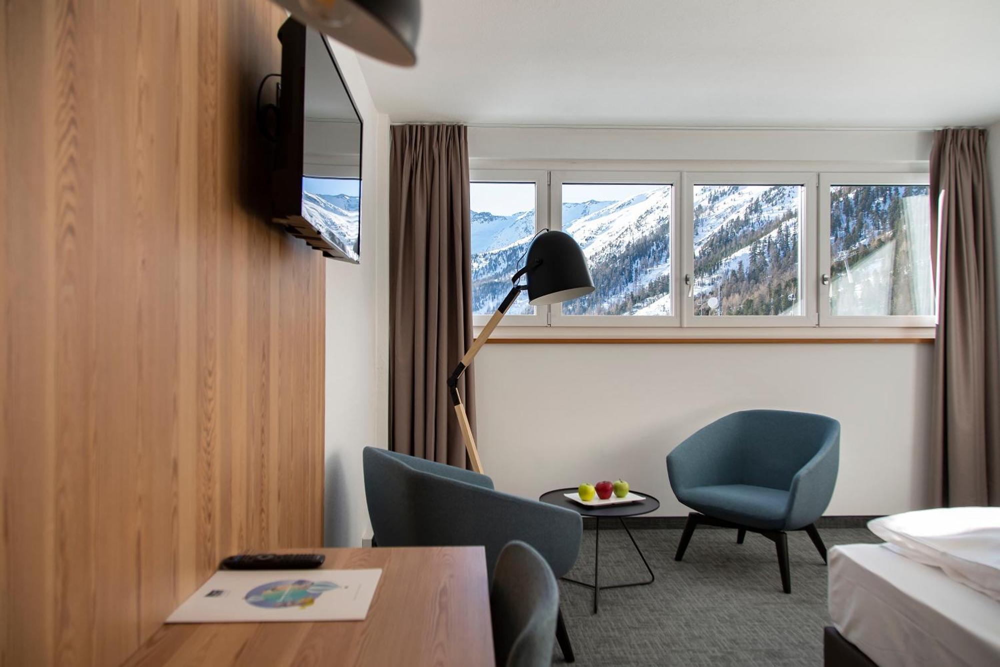 Blu Hotel Senales Zirm-Cristal マーゾ・コルト 部屋 写真